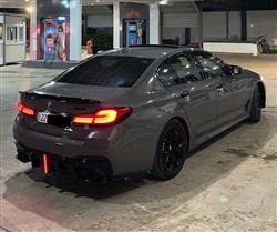 بی ئێم دەبڵیو سیریەس 5